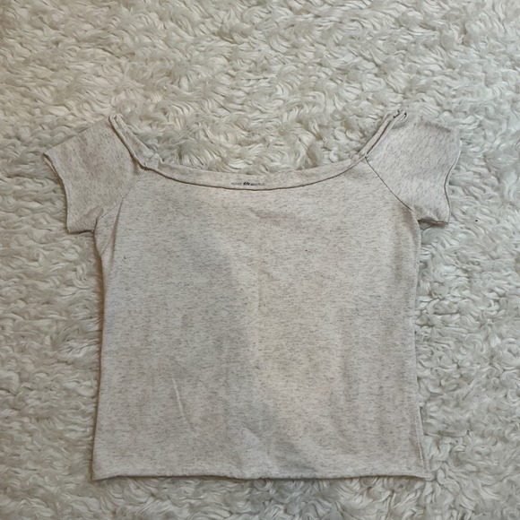 Brandy Melville Tops - Brandy Melville Off The Shoulder Short Sleeve Heather Gray Crop Top One Size